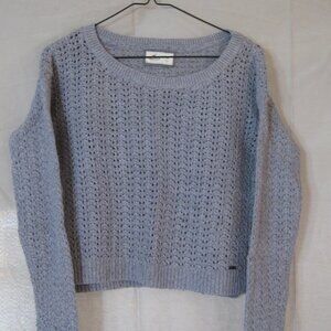 Size Medium Hollister sweater